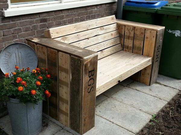 Outdoor Pallet Bench | 99 Pallets