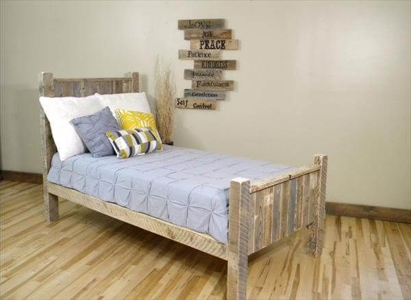 DIY Beds Made From Wooden Pallets | 99 Pallets