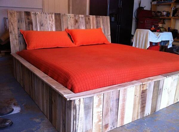 5 DIY Beds Made From Wooden Pallets | 99 Pallets