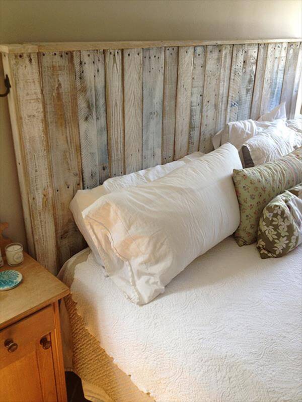 own headboard your pallet  pallets headboard diy  out pallets from diy headboard of  from pallets make