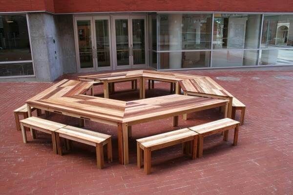 DIY Pallet Hexagonal Table with Benches | 99 Pallets