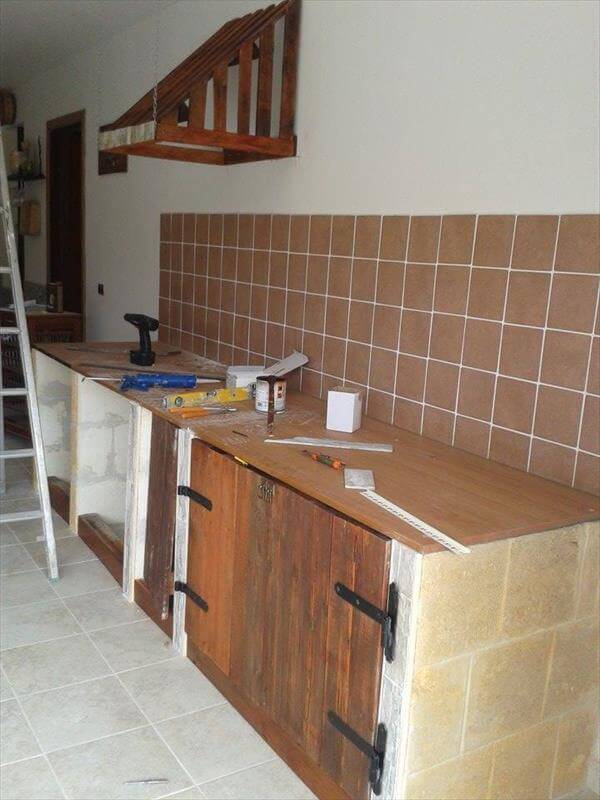 Kitchen Cabinets From Pallets pallet furniture | 99 pallets - part 45 Kitchen Cabinets From Pallets pallet furniture | 99 pallets - part 45