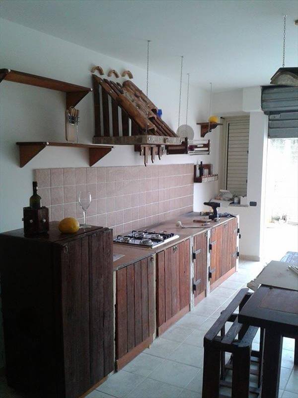 DIY Pallet Kitchen Remodeling | 99 Pallets