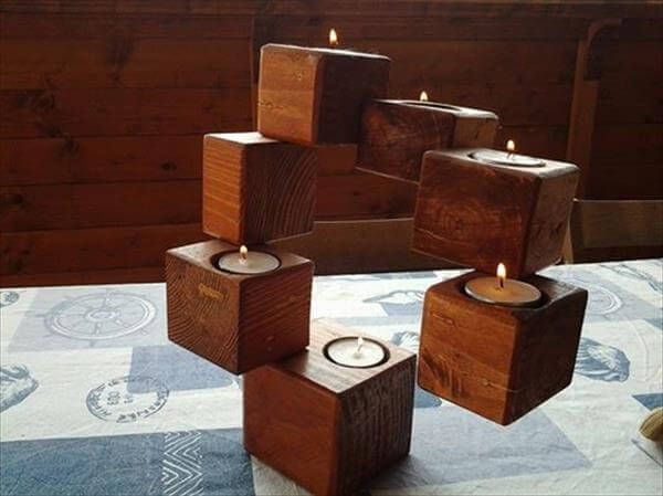 DIY Wooden Pallet Candle Holder | 99 Pallets