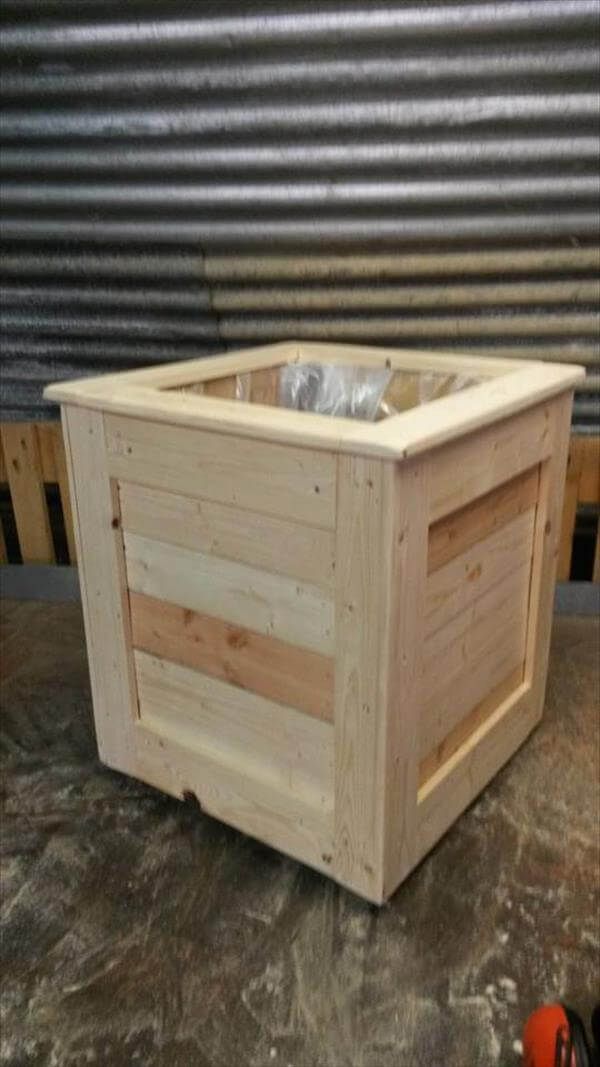 Easy Pallet Planter Box | 99 Pallets