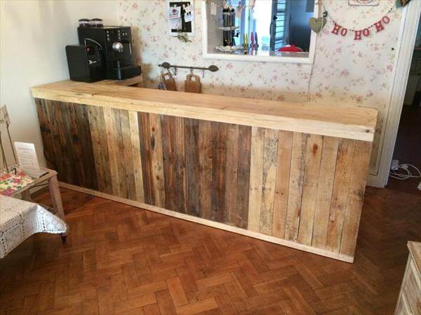 DIY Pallet L-Shape Desk - Counter and Bar Table | 99 Pallets