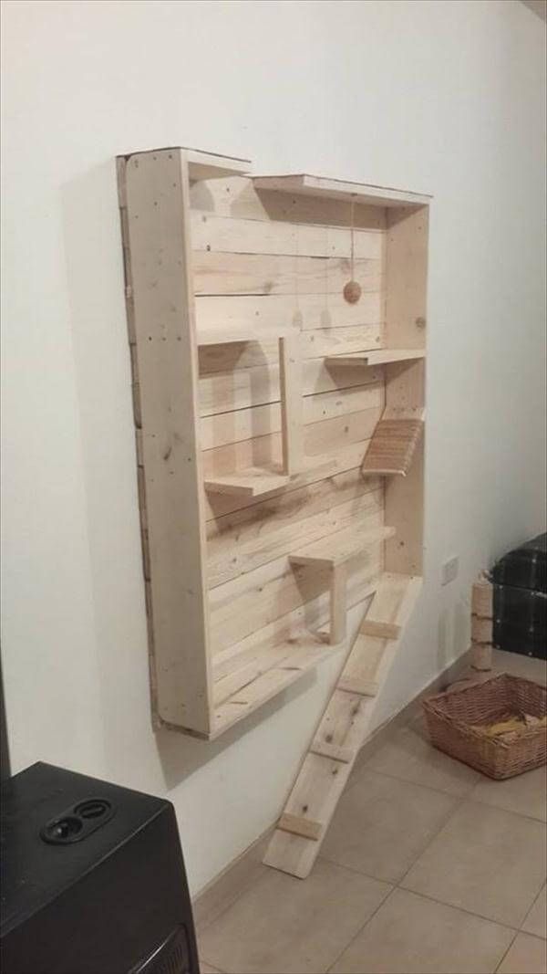 Reclaimed Pallet Cat Playhouse | 99 Pallets