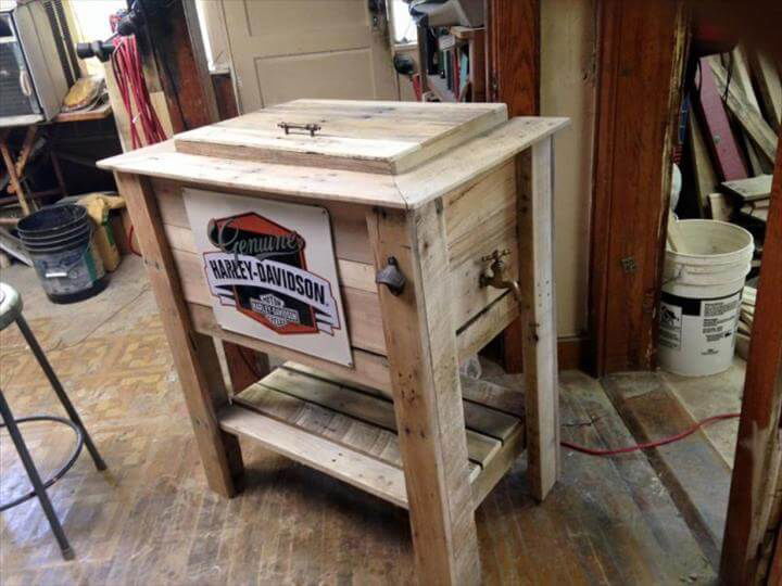 DIY Reclaimed Pallet Cooler | 99 Pallets