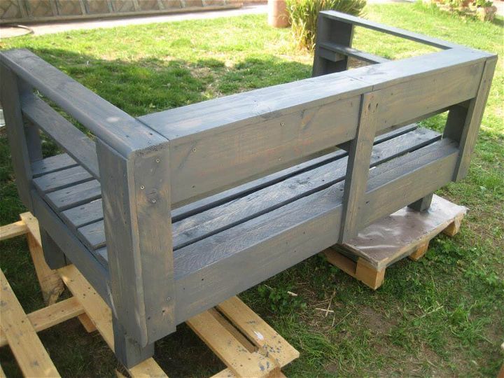 DIY Pallet Wood Garden Bench | 99 Pallets