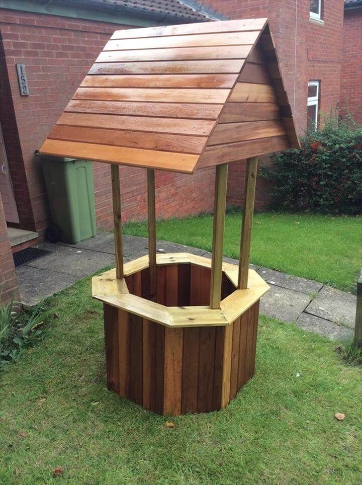 This DIY wishing well is the mouth piece of pallet wood flexibility 