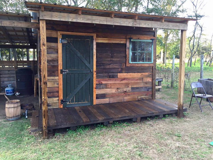 DIY Pallet Shed – Pallet Outdoor Cabin Plans | 99 Pallets