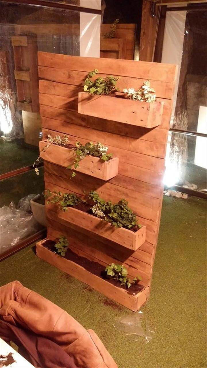 Pallet Vertical Planter 99 Pallets
