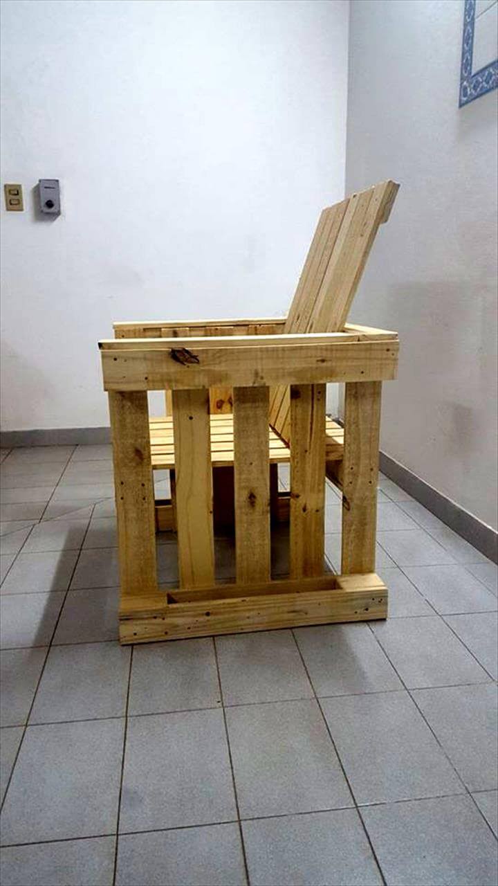 DIY Pallet Armchair Design | 99 Pallets