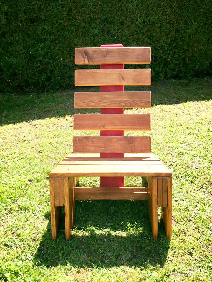 Pallet Lounge Chair - DIY Wood Projects | 99 Pallets