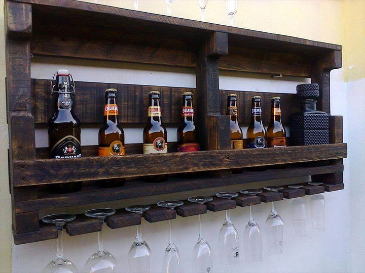 DIY Pallet Beverage Bottle Rack + Glasses 99 Pallets