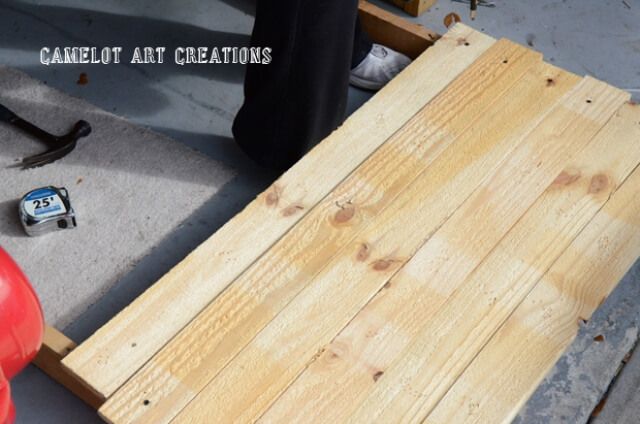 What it takes to make DIY Pallet Stand?