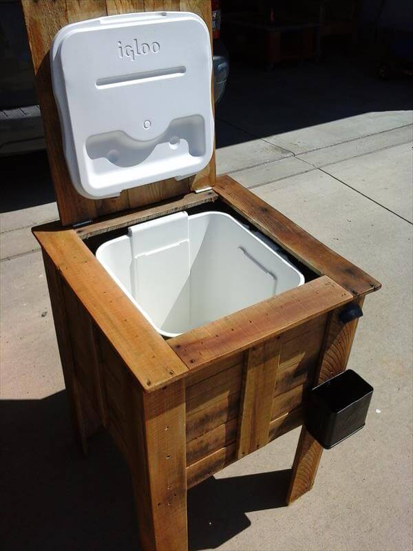 DIY Pallet Cooler Box Plan