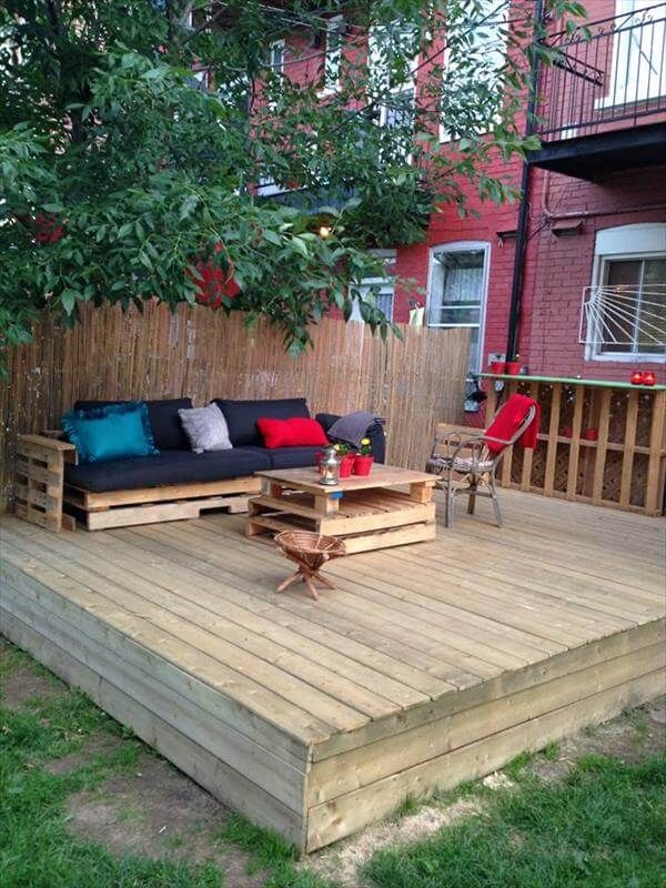 Diy Pallet Deck Tutorial, Making A Patio Out Of Pallets