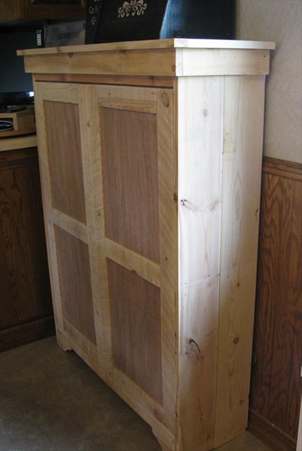 Diy Pallet Pantry Pallet Cabinet