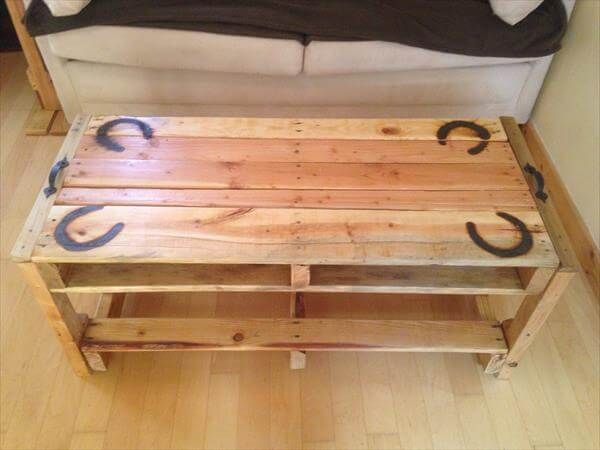 horse themed pallet coffee table