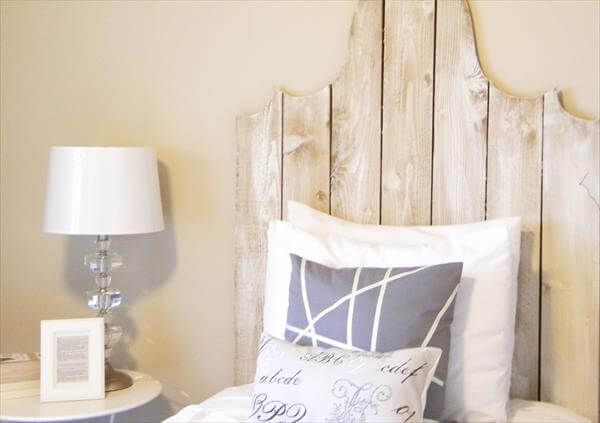 upcycled pallet headboard