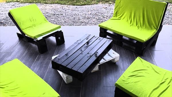 reclaimed patio furniture