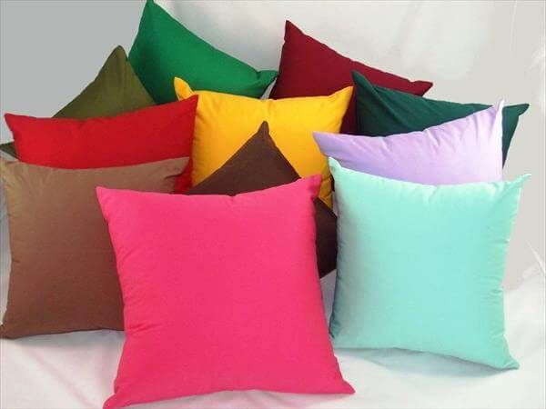 Pillows for Pallet Bench