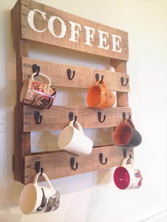 reclaimed pallet coffee cup holder