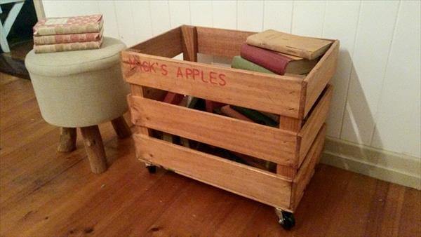 recycled pallet rolling storage crate with wheels