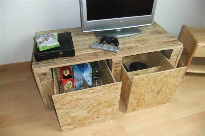 pallet TV stand with drawers
