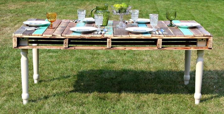 recycled pallet dining table