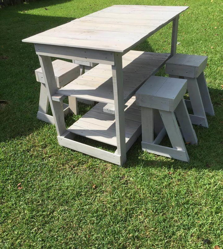 recycled pallet kitchen furniture set