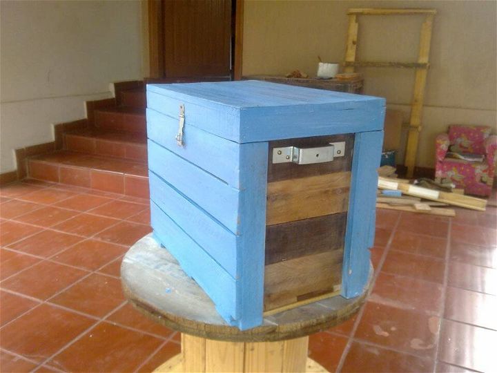 handmade pallet jewelry box