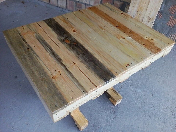 Recycled pallet dining table for outdoors