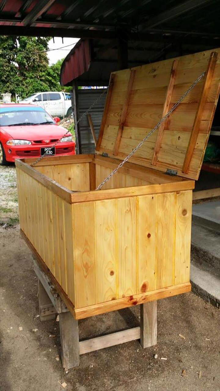 diy pallet chest