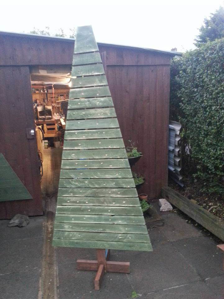pallet tree