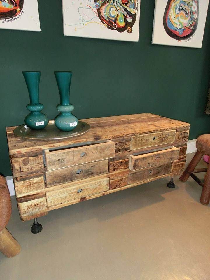 diy pallet coffee table with drawers