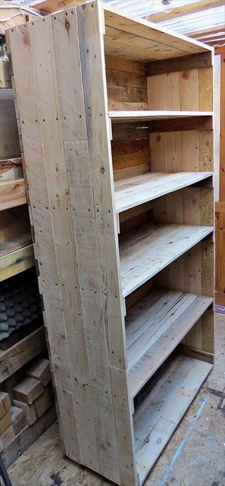 Wooden Pallet Bookcase Designs