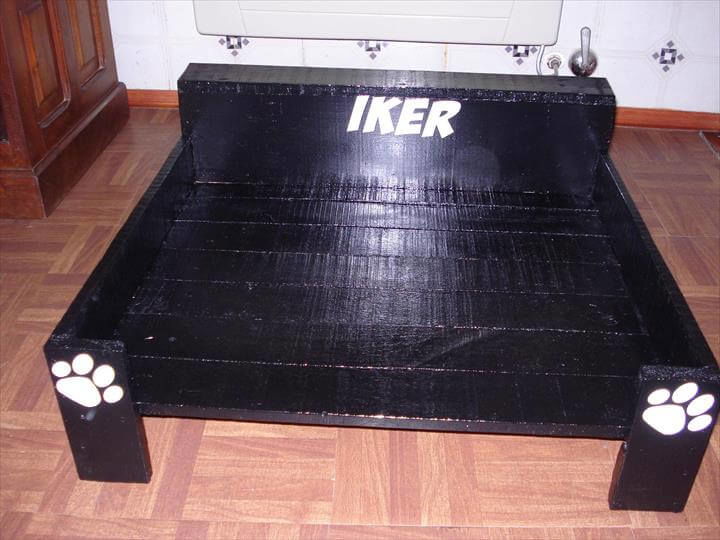 Wooden pallet dog bed