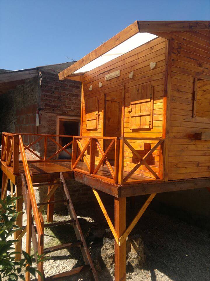 Pallet Kids Playhouse