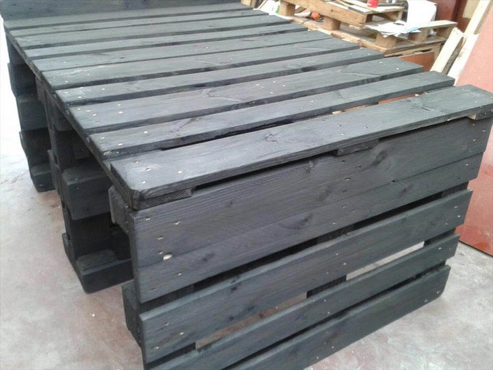 diy pallet dining table