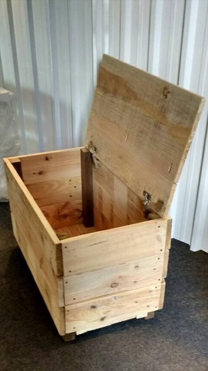 Wooden pallet storage box