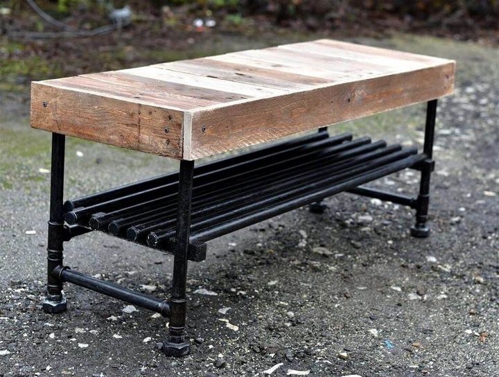 low-cost wooden pallet heavy metal coffee table