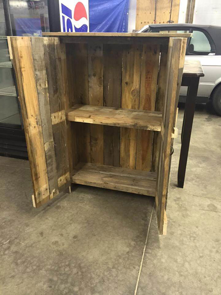 Wooden pallet beverage cabinet