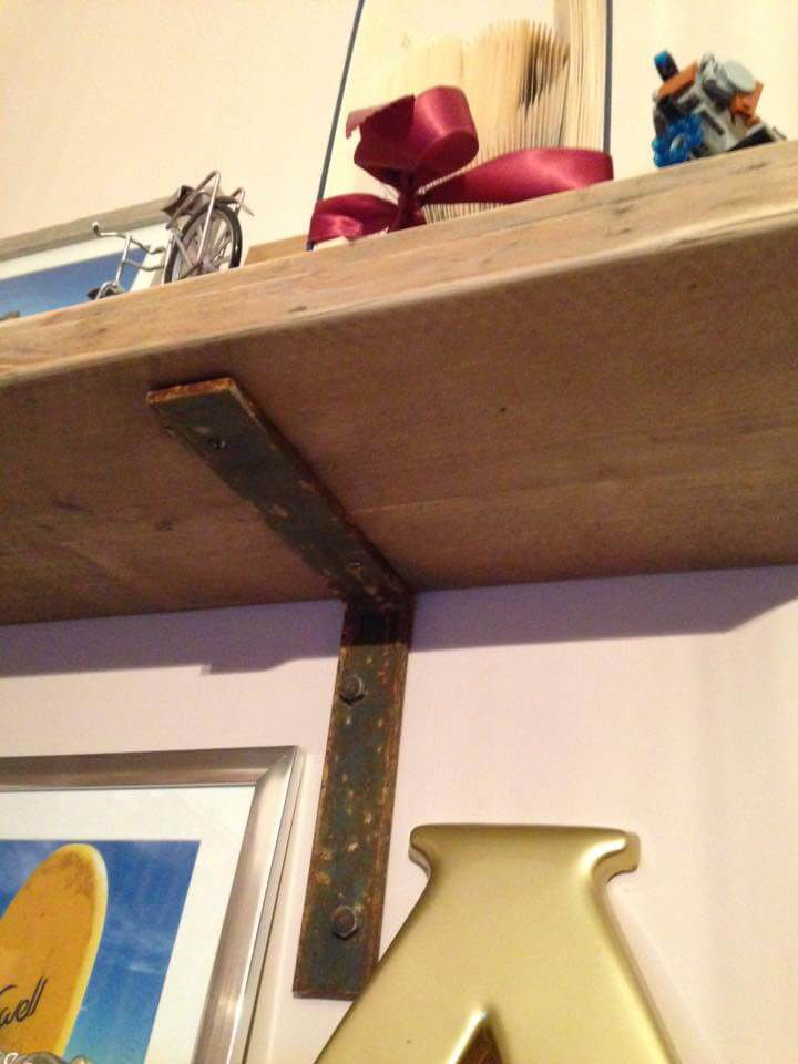 handmade wooden pallet display shelves