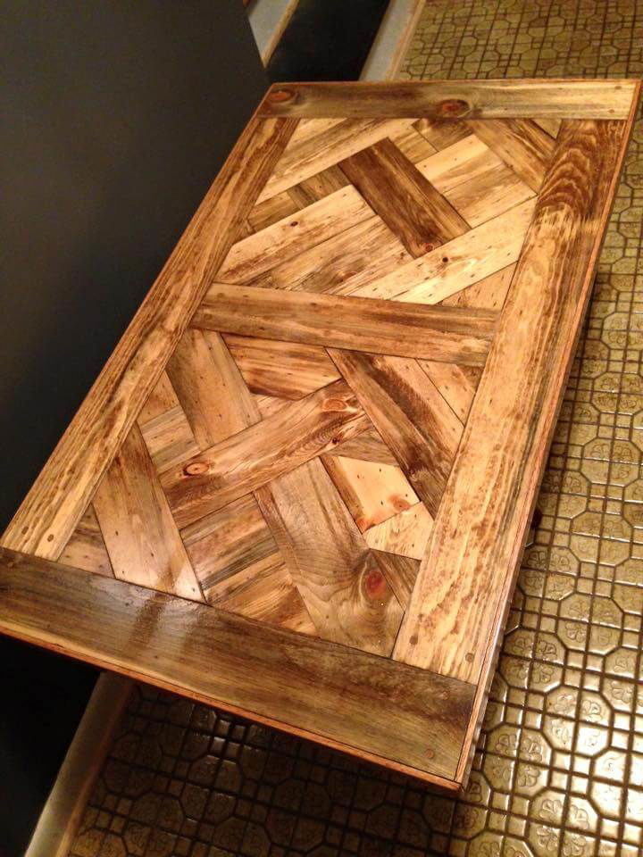 pallet dining table