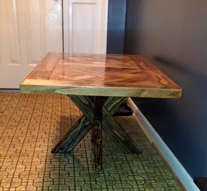 diy pallet dining table with X base