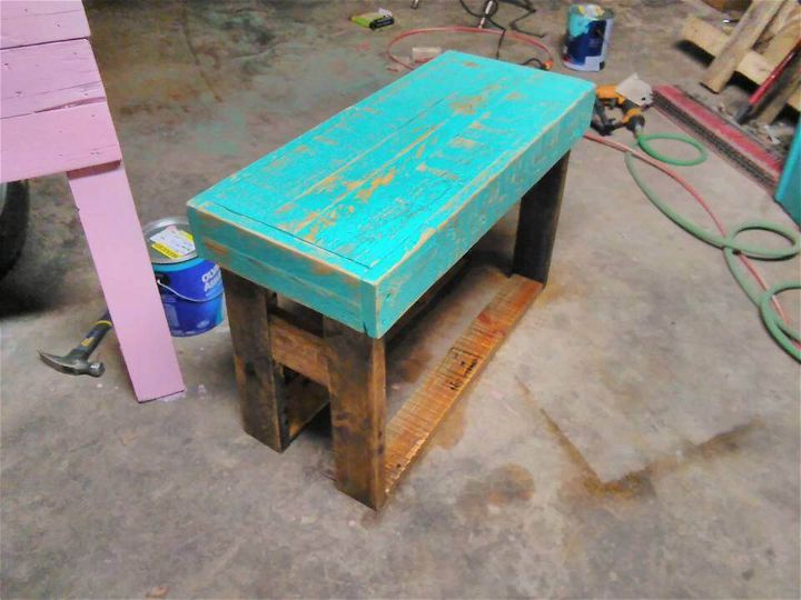 Wooden pallet bench or table
