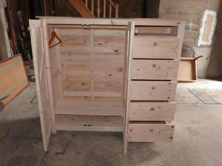 Wooden pallet closet