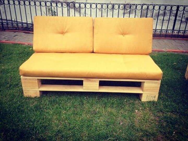 Wooden pallet outdoor sofa